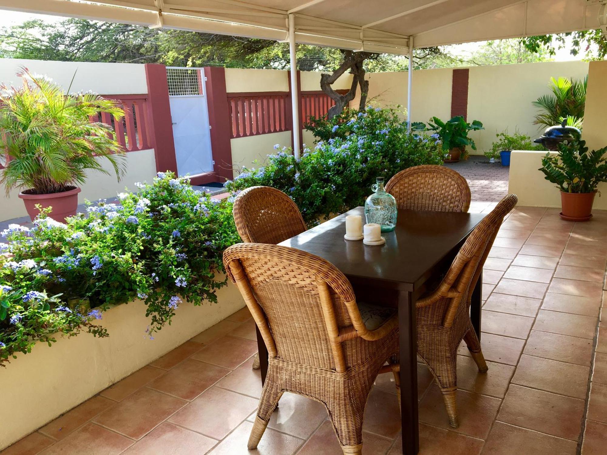 Bubali Gardens By Kamerlingh Villa Noord Exterior foto